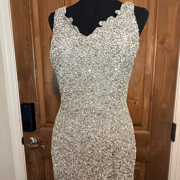 Vintage Scala Silver Hand Beaded 100% Silk Formal Dress Gown - Picture 16 of 16